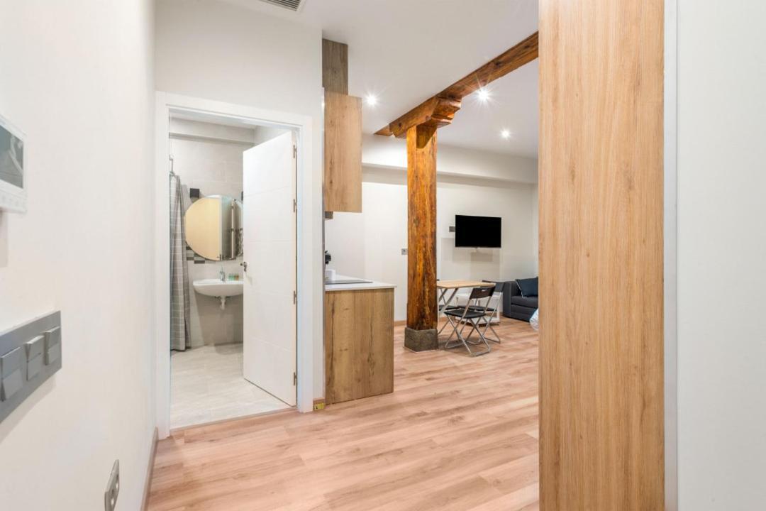 1 Bedroom 1 Bathroom Furnished - Justicia - Cozy - Mintystay 마드리드 외부 사진