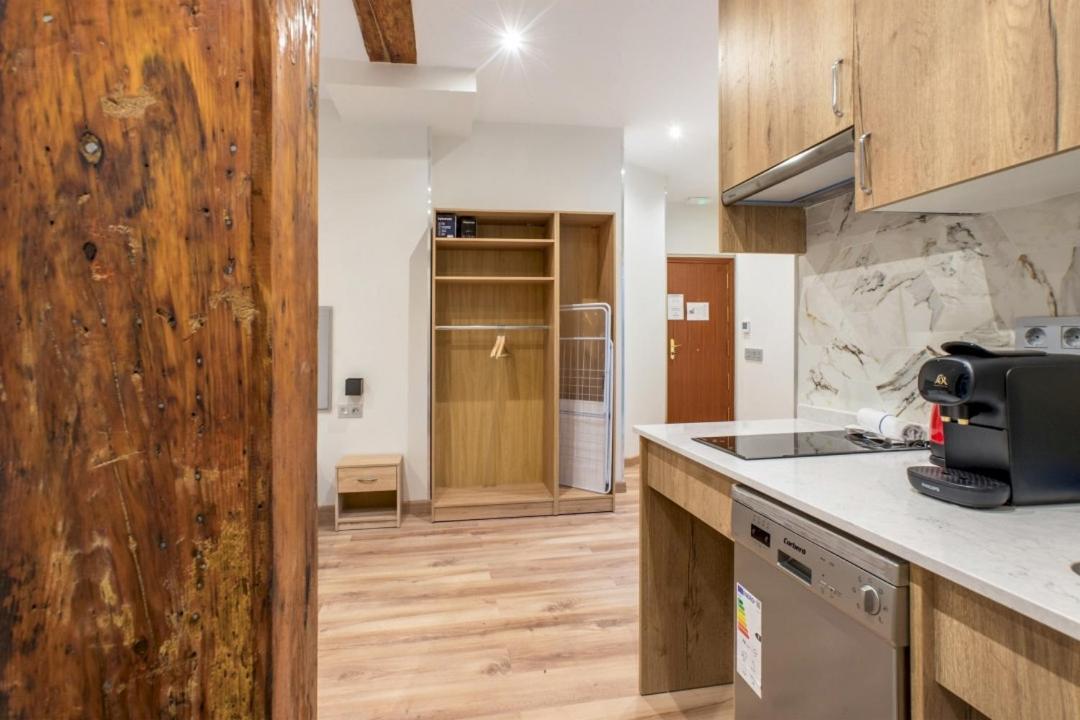 1 Bedroom 1 Bathroom Furnished - Justicia - Cozy - Mintystay 마드리드 외부 사진